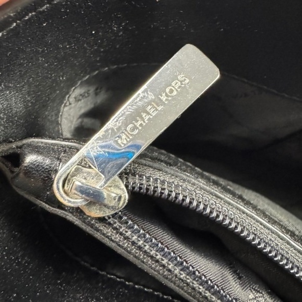 Michael Kors Signature Monogram Tote Bag Black Leather Shoulder Bag - Picture 7 of 10